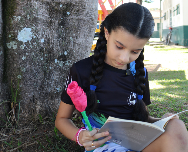 Dia do Livro � comemorado com v�rias atividades no Col�gio Anglo